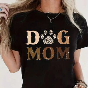 Dog Mom Shirt, Dog Mom Print T-shirt, Gift for Mother's Day, Dog Lovers Shirt